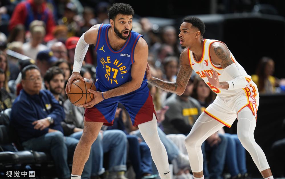 通过参加更 通过参加更